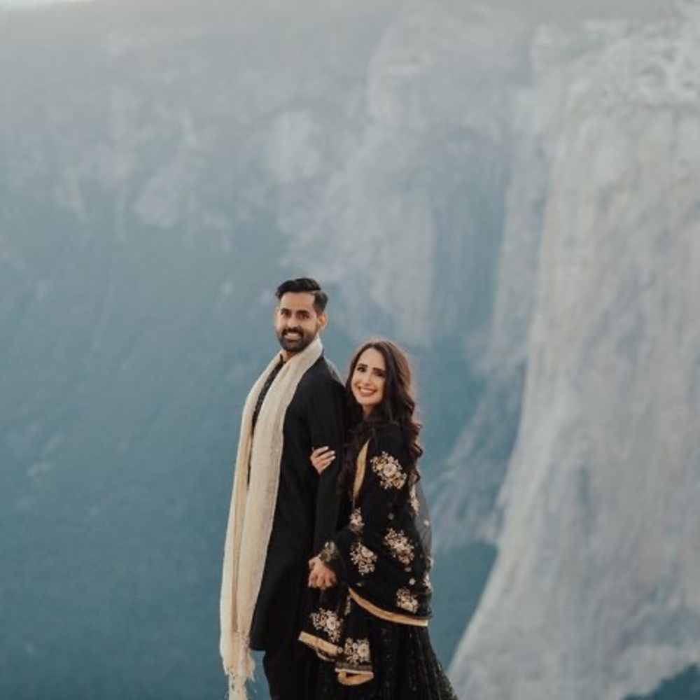 Meet your Posher, Pari